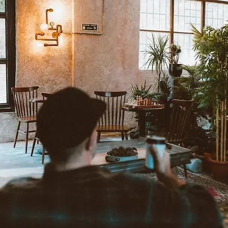 Koza Coffee & Chill *