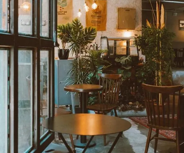 Koza Coffee & Chill Hotel